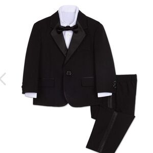 Nautica baby boys 4-piece set, NEW WITH TAGS. Missing bow tie